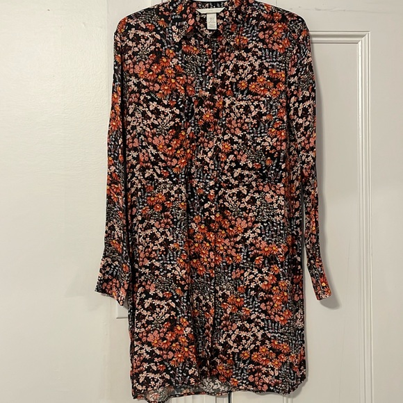 H&M Tunic Blouse - Picture 1 of 3